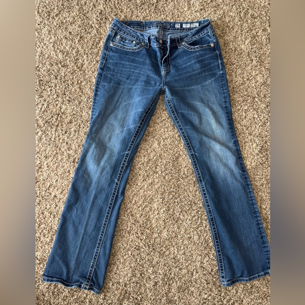 Miss Me Women’s Mid Rise Bootcut Jeans, 34 long, great condition!